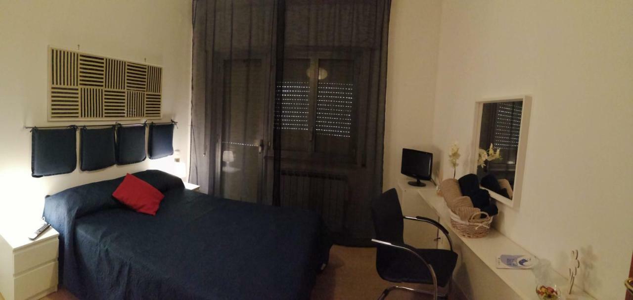L'Approdo Del Re Apartment Caserta Bagian luar foto